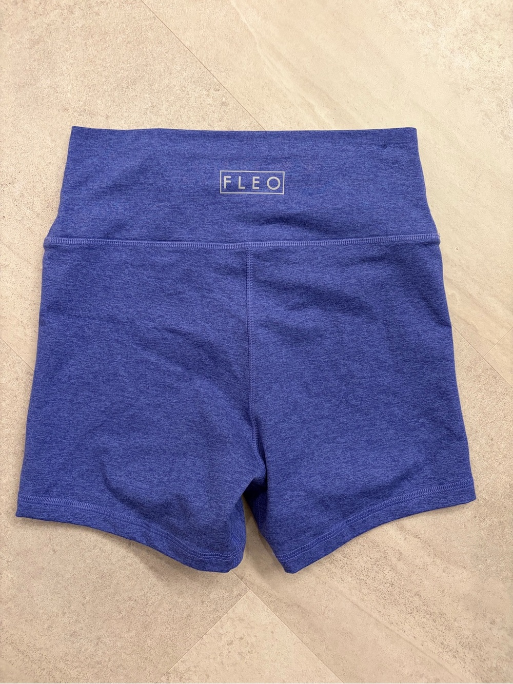 True High 4” short- LIKE NEW Fleo High-Waist Athletic Shorts in Heather Iris